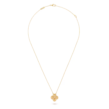 MC Clover Hammered Pendant in 18k Yellow Gold HK Setting