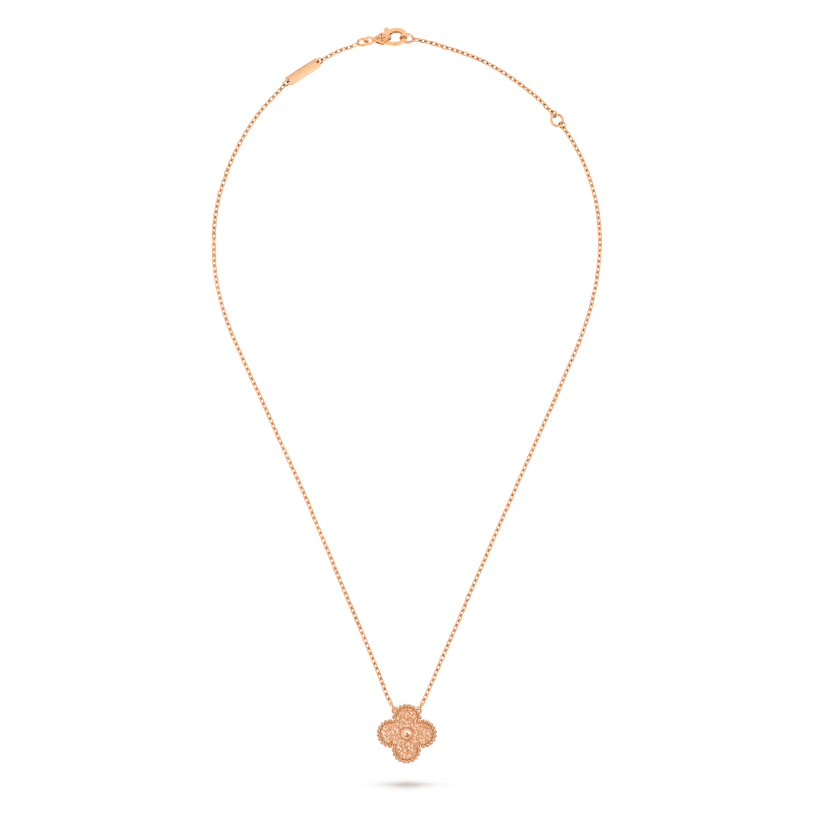 MC Clover Hammered Pendant in 18k Rose Gold HK Setting